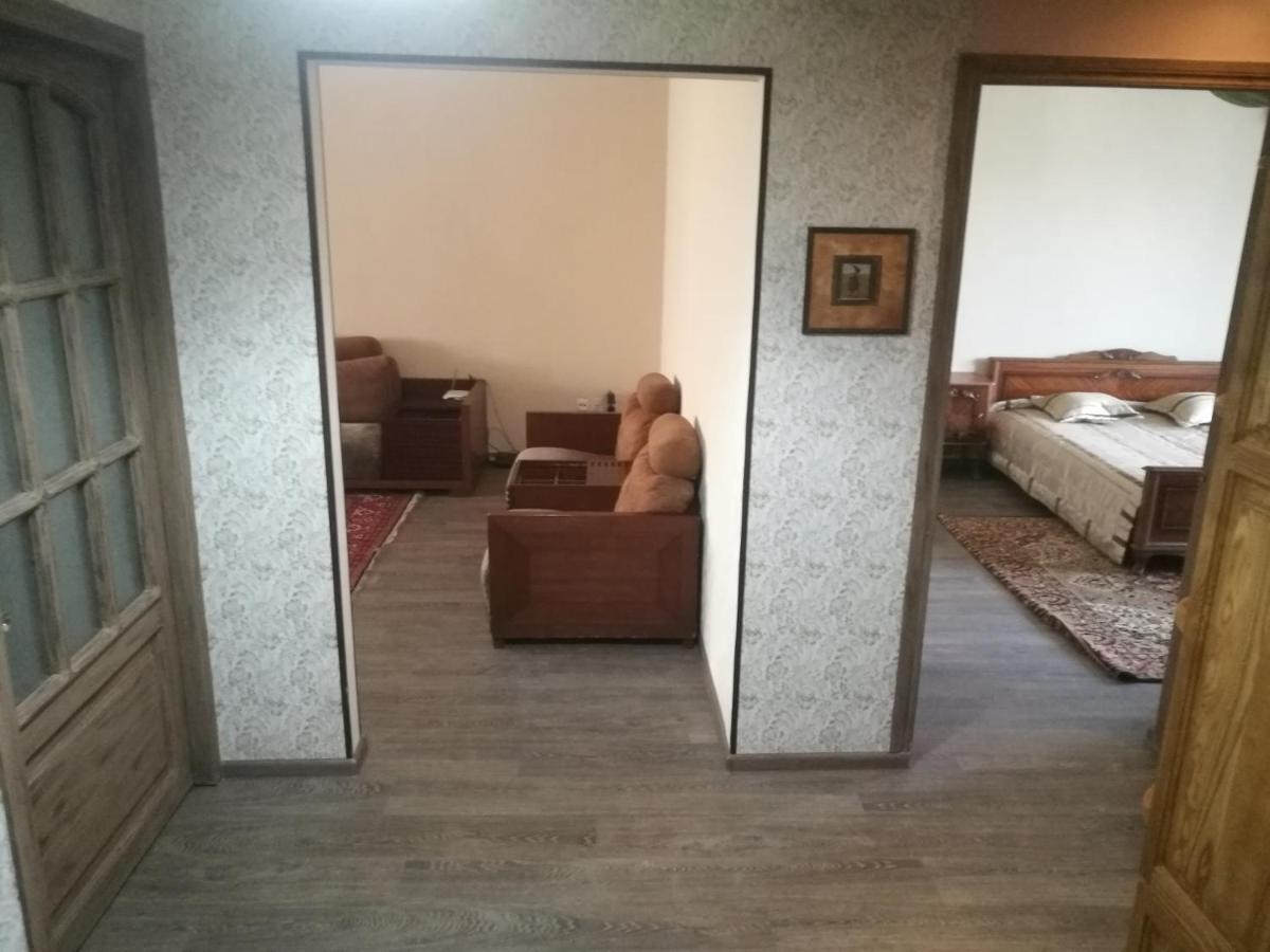 Apartment 2 Bed Room In The Center Апартамент 3-Х Комнатная В Центре 타슈켄트 외부 사진