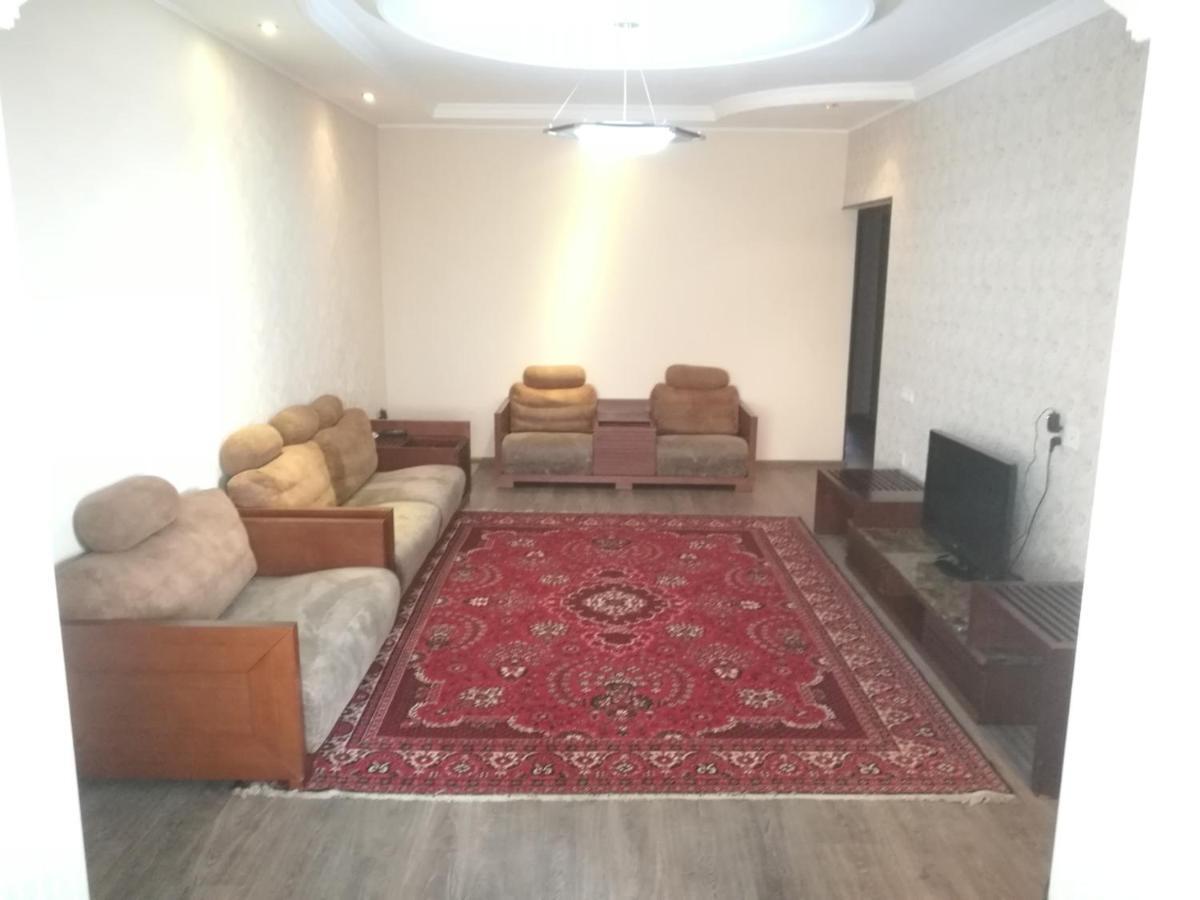 Apartment 2 Bed Room In The Center Апартамент 3-Х Комнатная В Центре 타슈켄트 외부 사진
